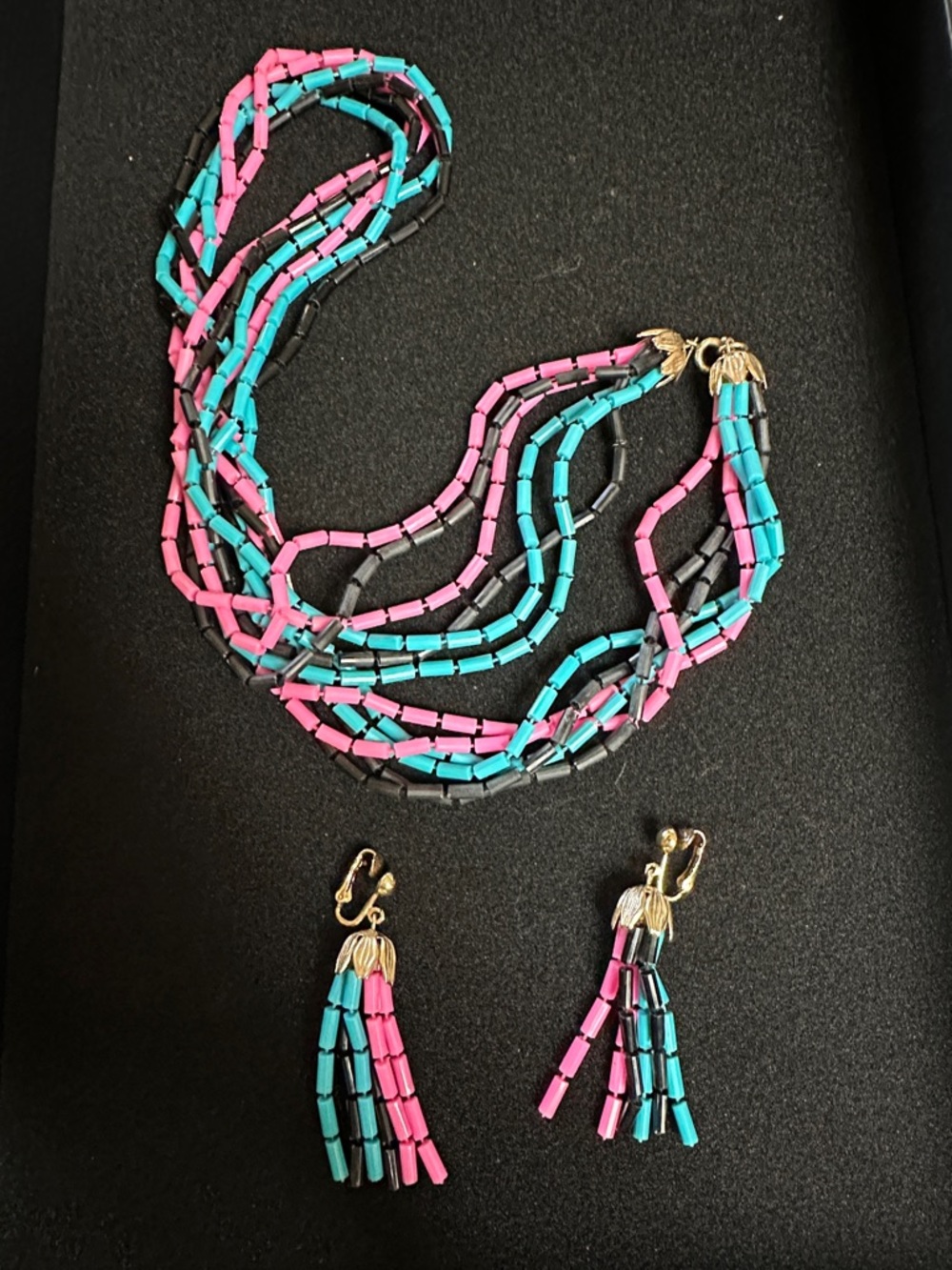 Vintage 1967 Sarah Coventry Cruise Line Midnight Multi Necklace and Clip-Ons